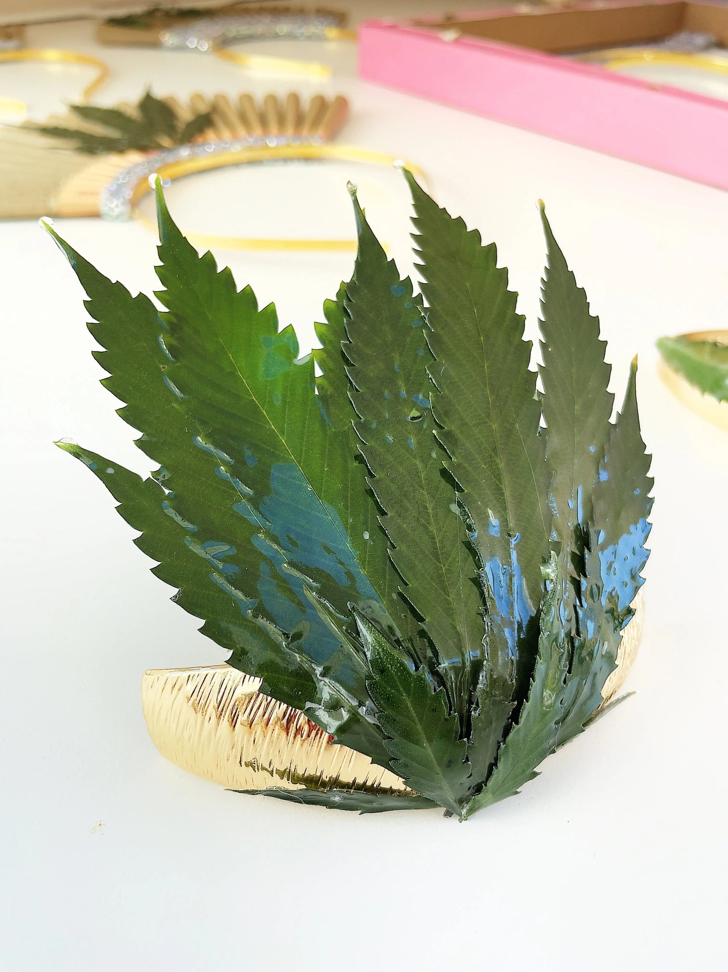 Preserved Real Hemp Leaf Resin Large Thick Gold Hair Clip Ranchera Familia