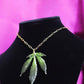 Collares De Hoja - The Hemp Leaf Necklaces Ranchera Familia