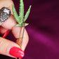 Pasador De Hoja - The Hemp Leaf Bobby Pin Ranchera Familia